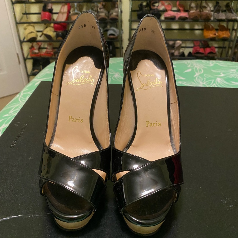 Gently Used Christian LouBoutin Heels